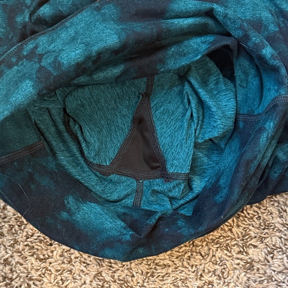 Fleo Teal and Black Leggings - Picture 3 of 5